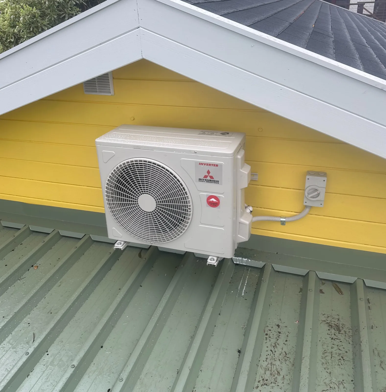 Air conditioning installation completed by Master Your Kilowatts Electrical in Melbourne South-East
